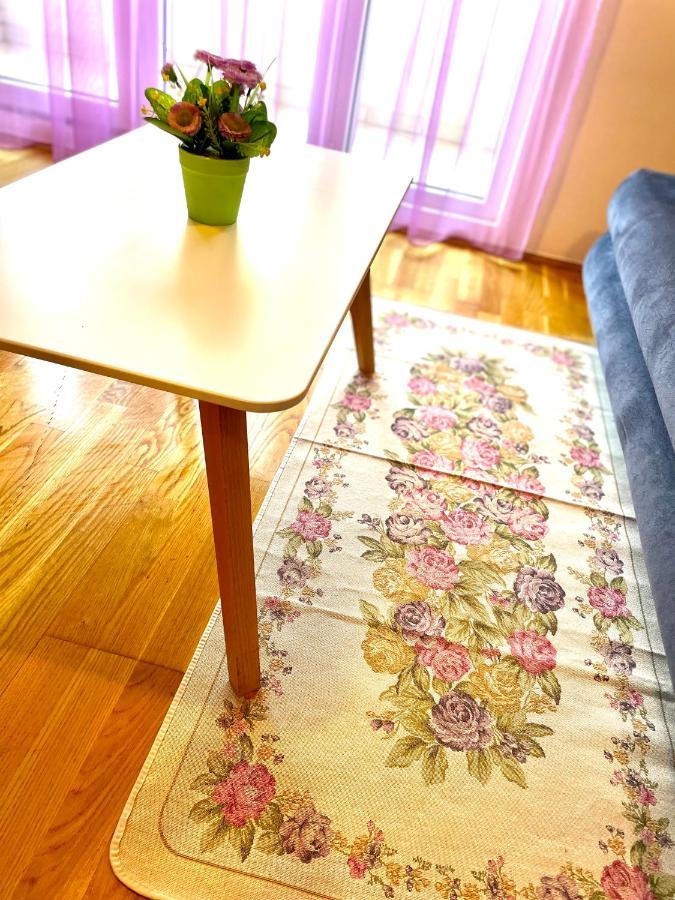Naki Apartments พอดโกริกา ภายนอก รูปภาพ